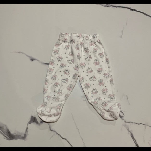 6-9 2-piece Minnie Mouse outfit - Picture 7 of 16